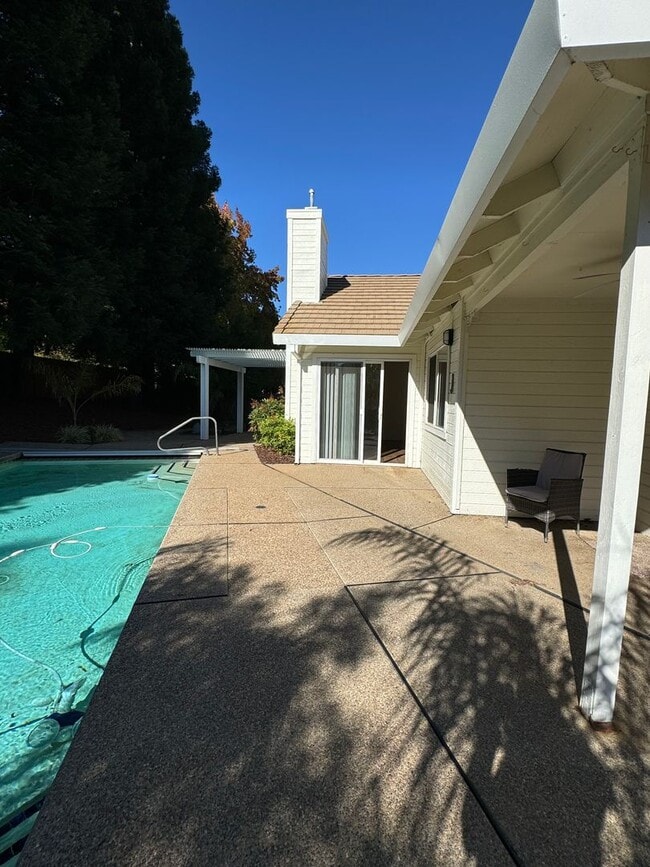 Photo - Not your ordinary rental! Pool! Kitchen ai...