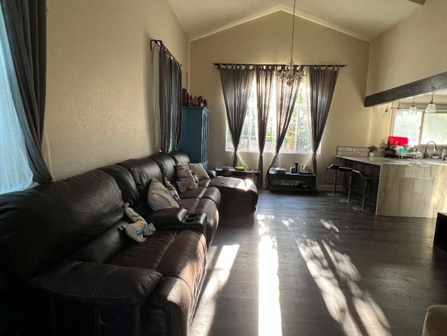 Photo - 1134 Adele Ln