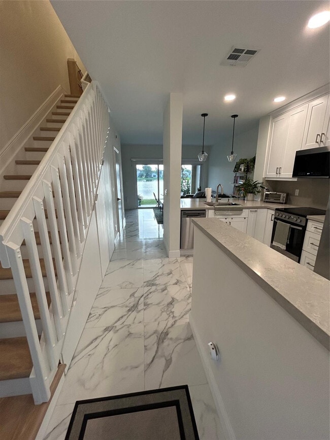 Photo - 711 SW 122nd Ave