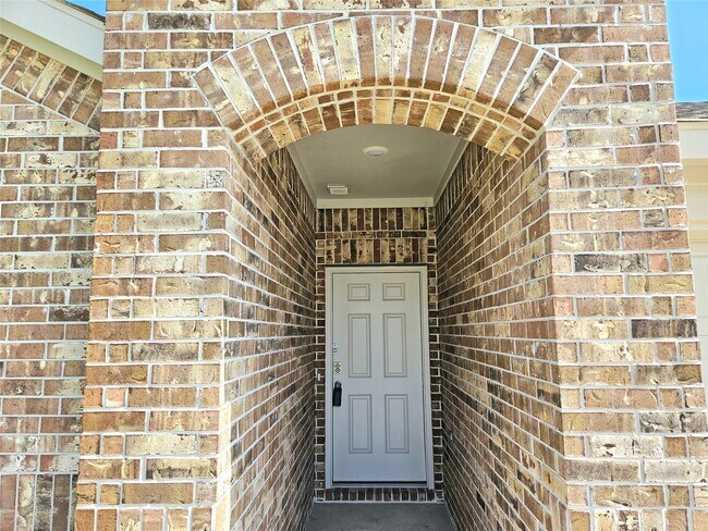 Photo - 5029 Almond Ter Dr