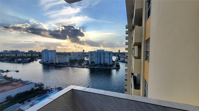 Photo - 1833 S Ocean Dr Unit 1506