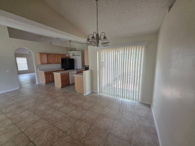 Photo - 15 Catalina Ct