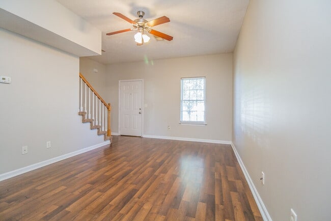 Photo - 2627 Sewanee Pl