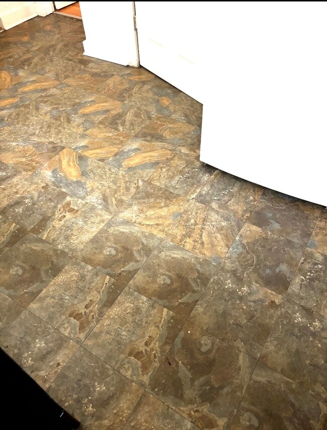 Photo - 4133 W Kossuth Ave