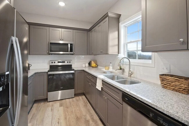 Photo - 7046 Shelton Ln