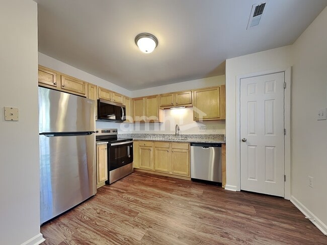 Photo - 67 Wolf Creek Ln