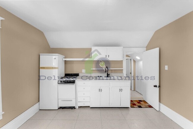 Photo - 655 High St SW Unidad 2