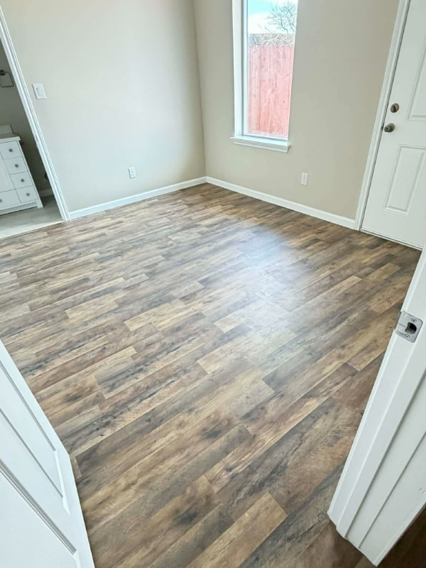 Photo - 3611 Portland St