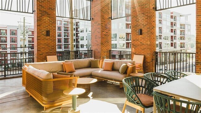 Photo - 780 Memorial Dr SE Unit B05L