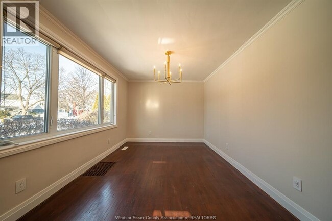 Photo - 1748 Kildare Rd