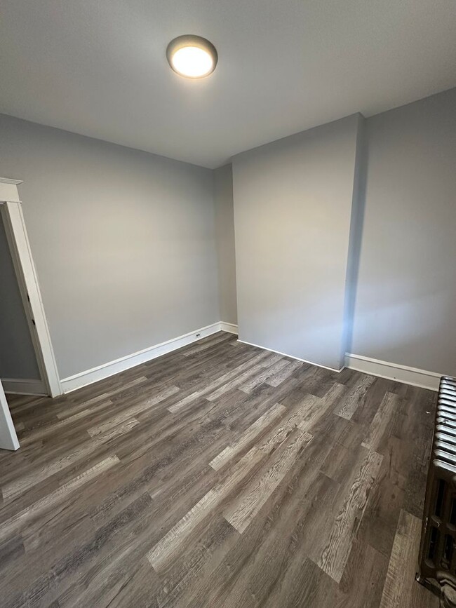 Photo - 117 N Front St Unidad 1