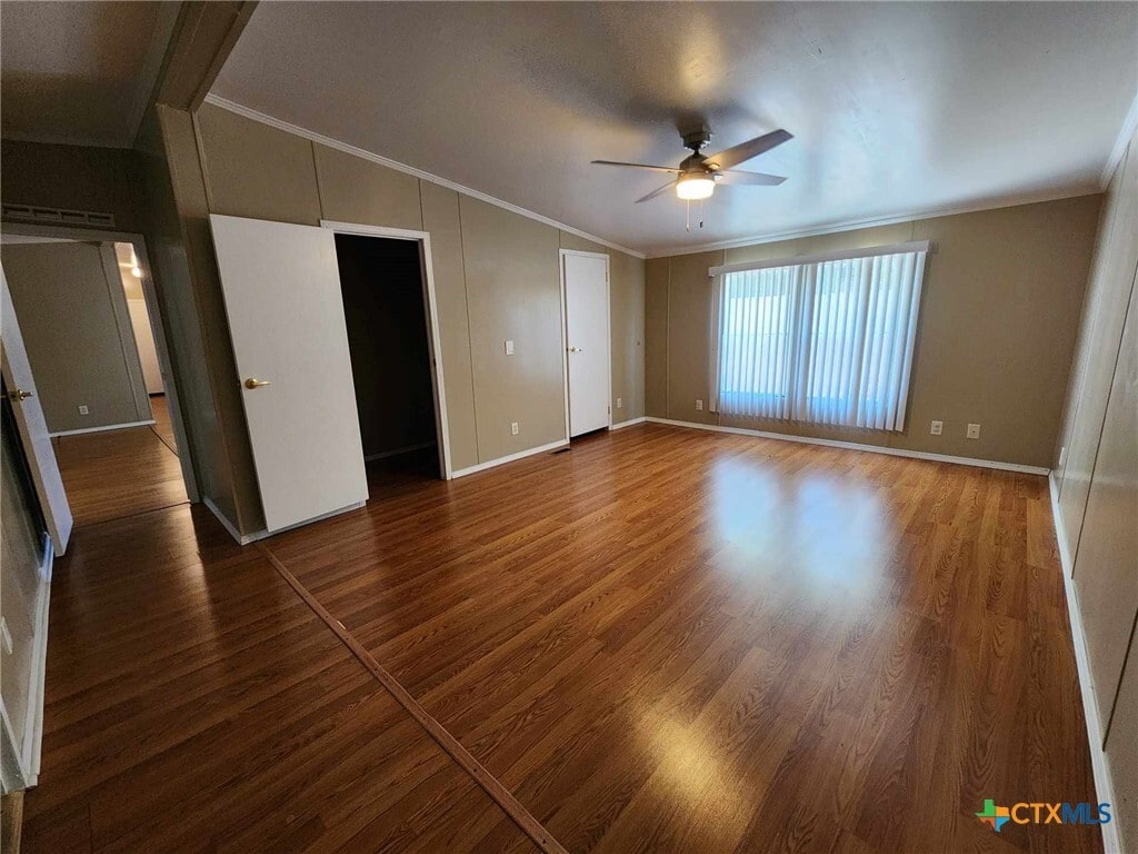 Photo - 922 Ashwood Dr