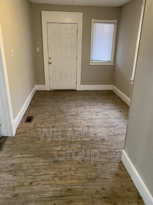 Photo - 2838 Boulevard Pl