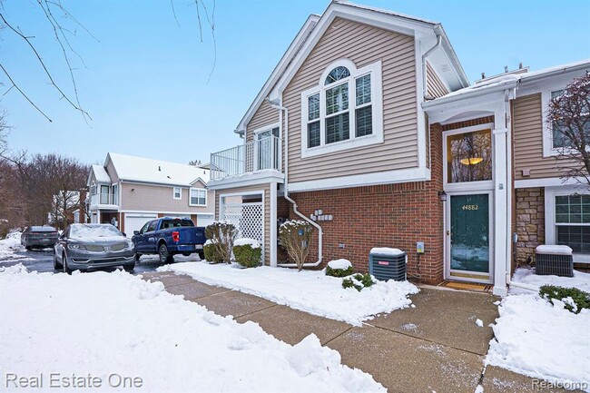 Building Photo - 44882 Marigold Dr