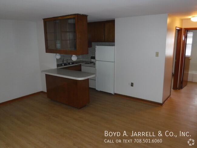 Building Photo - Immediate occupancy one bedroom Unit 006 A03 Rental