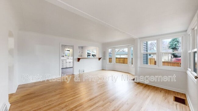 Photo - 3090 S Marion St