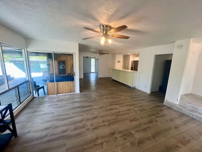 Photo - Modern Coastal Oasis: 1 Bedroom, 1 Bath All-Inclusive Retreat in Hawaii Kai