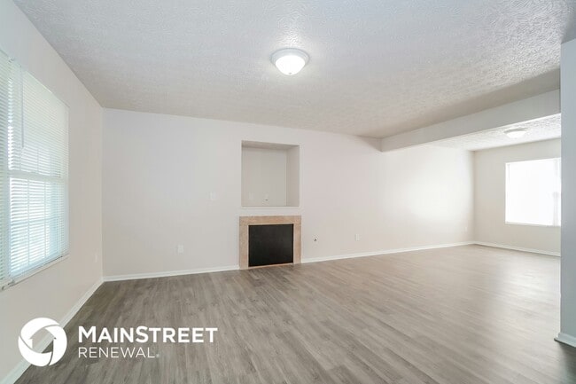 Photo - 1852 Meadowlawn Dr