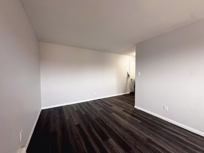 Photo - 424 Rue Aulneau Unit 8