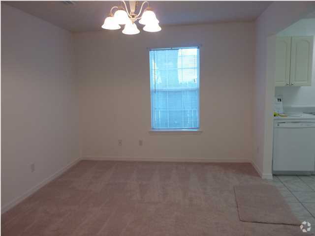 Building Photo - 1000 Cotton Tree Rental