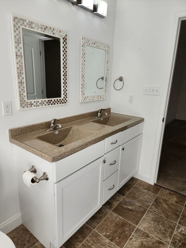 Photo - 55+ Villa on Windsor Lane