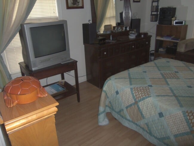 Photo - 914 Stetson Ave