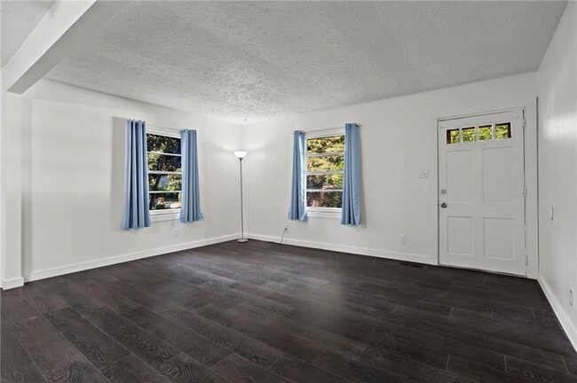 Photo - 317 Argus Cir NW