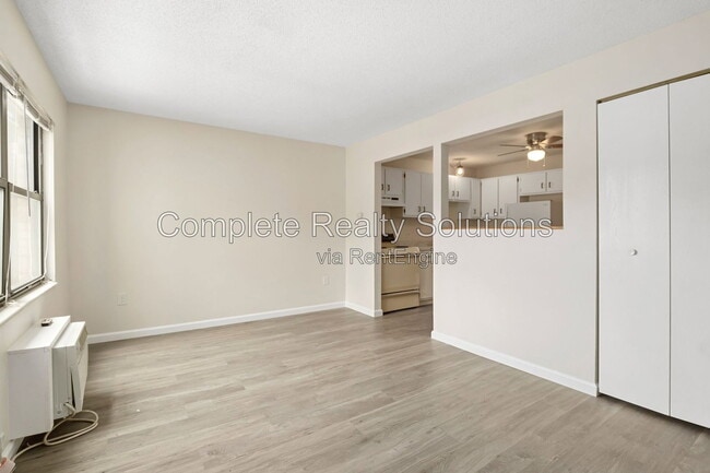 Photo - 790 Country Aire Ct Unit 309