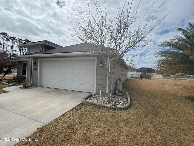 Photo - 380 Crescent Key Dr