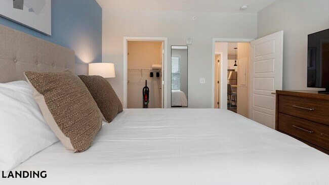 Photo - 5340 Periwinkle Hl Ave Unit 2407