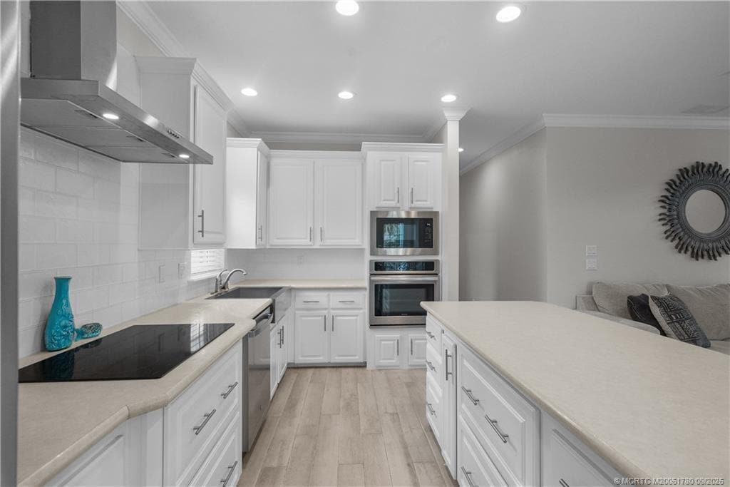 Photo - 257 NE Coastal Dr