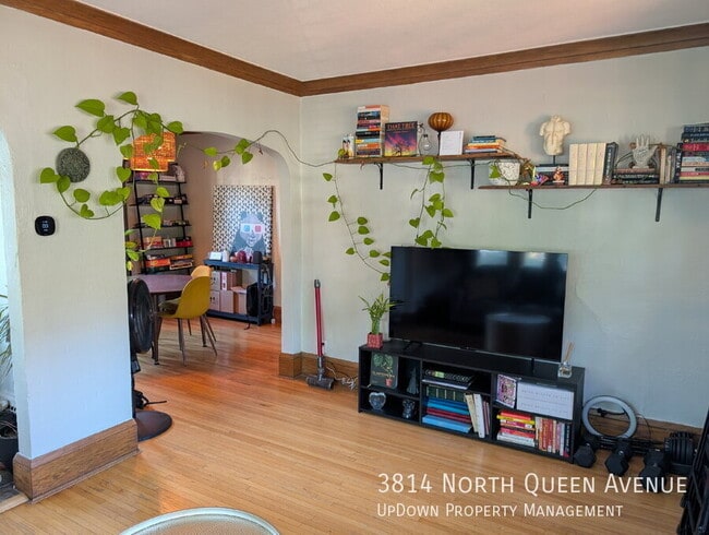 Photo - 3814 N Queen Ave