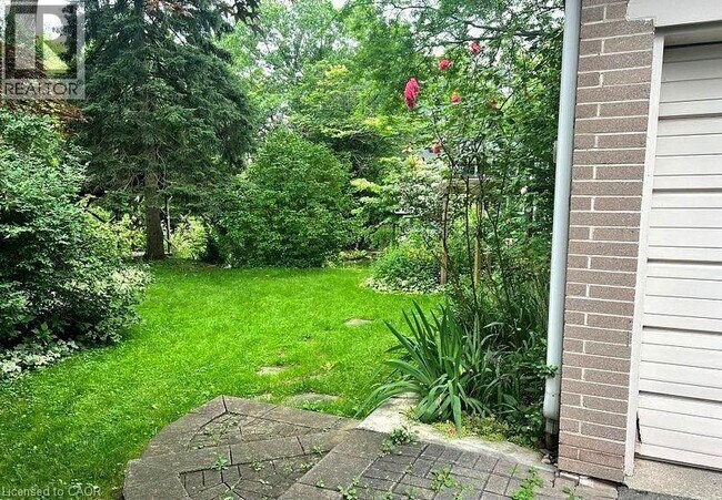 Photo - 1238 Donlea Crescent
