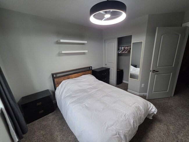 Photo - 10721 NE 109th St