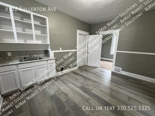 Photo - 6712 Fullerton Ave