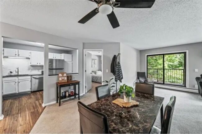 Building Photo - 8019 Xerxes Ave S Unit 202