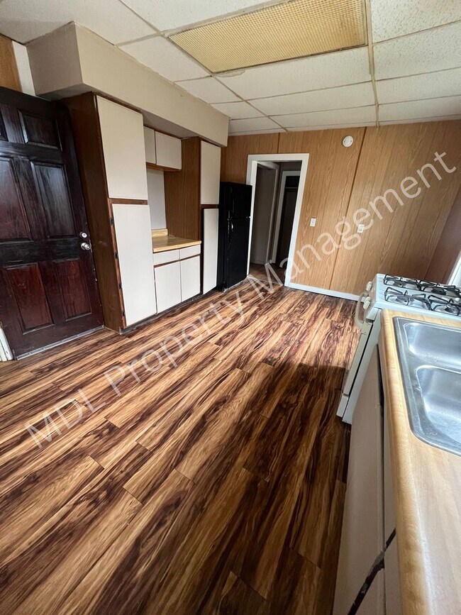 Photo - 401 Litchfield St Unit 1