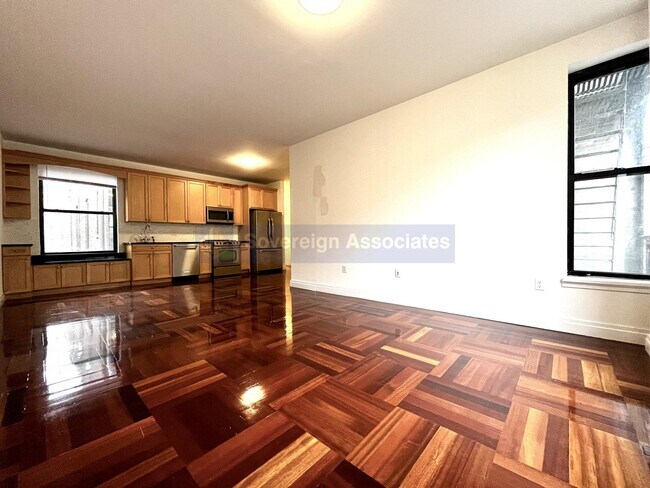 Photo - 607 W 137th St Unidad 52