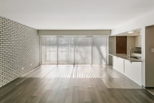 Photo - 318 Walker Ave