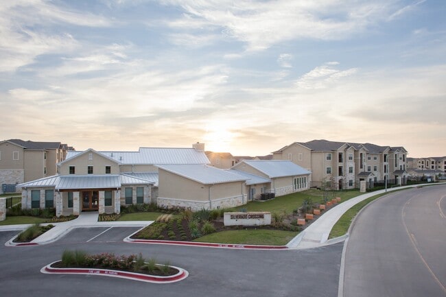 Photo - Silverado Apartments