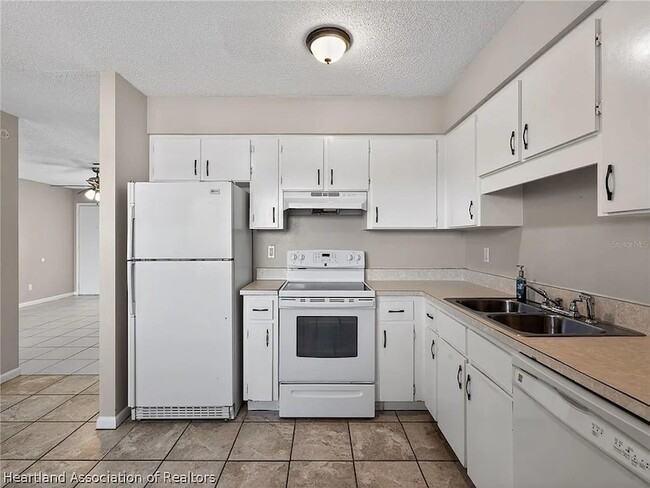 6213 Candler Terrace
