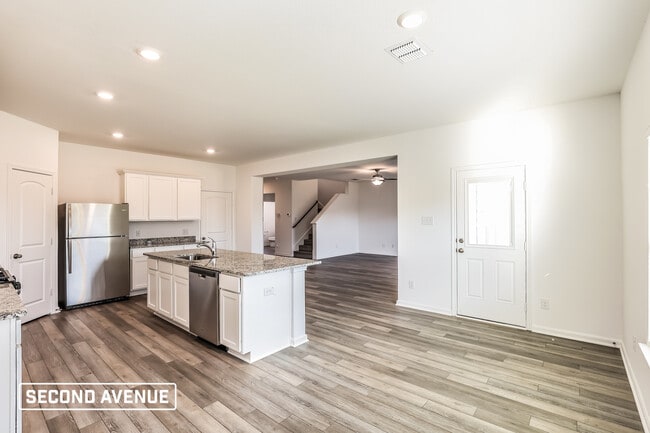 Photo - 10835 Juliette Pass