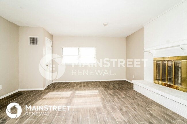 Photo - 6413 Ashby Terrace