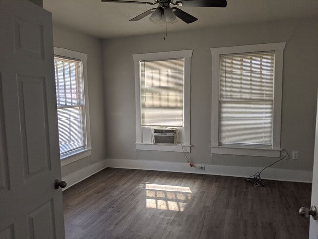 Photo - W Arlington Ave- Duplex Unit 1100
