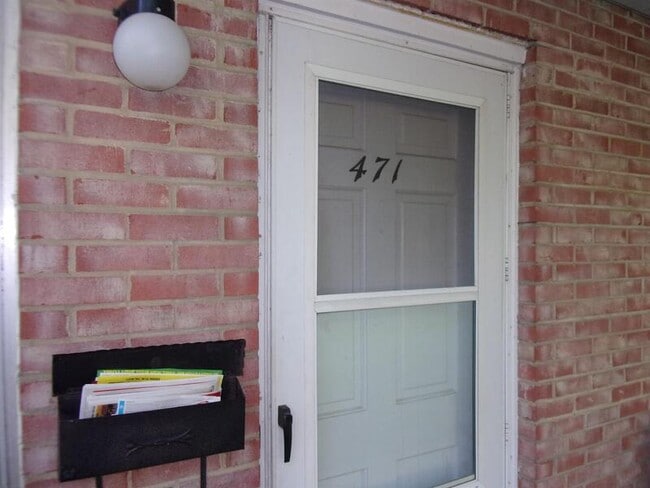 Photo - 471 Brentwood Dr