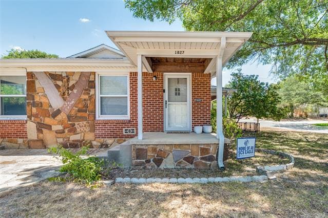 Photo - 1827 Frederick St