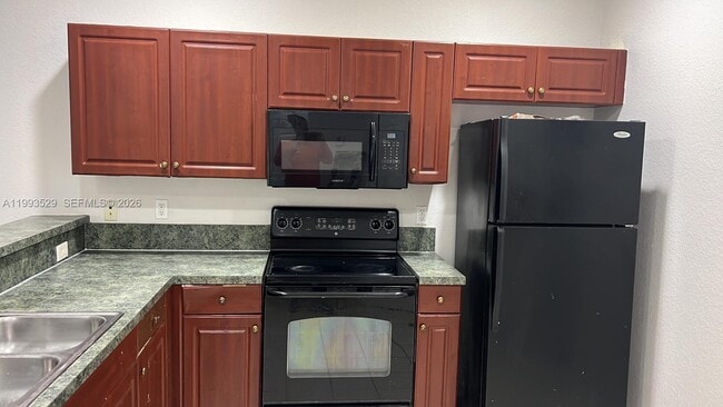 Building Photo - 1953 Freeport Dr Unit 1953