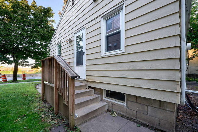Photo - Charming 3-Bedroom Home with Finished Basement in Minneapolis!