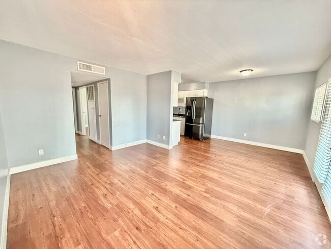 Building Photo - 1458 Silver Mesa Cir Unit Silver Mesa  4 Rental
