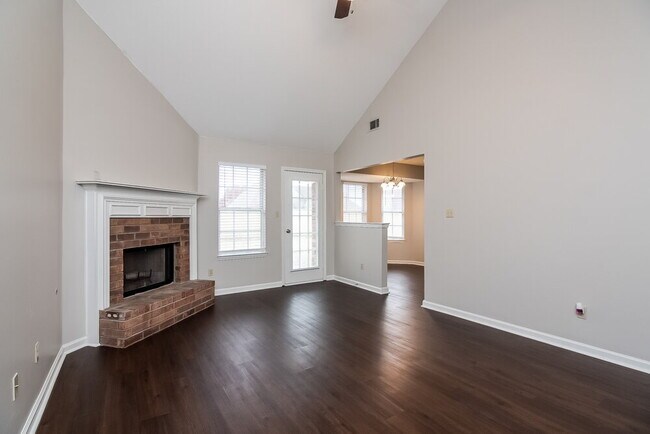 Photo - 7457 Jennifer Dr